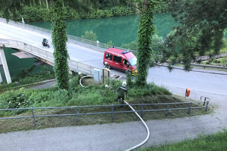 Monatsübung 06 | Herstellung einer Relaisleitung