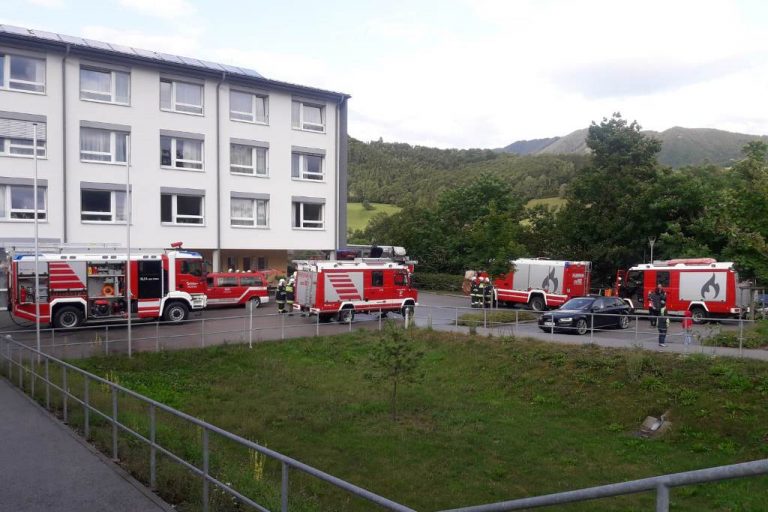 Batterie-Brand im Technikraum des Altersheims